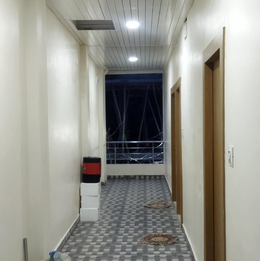 Shree Gajlaxmi Hotel Walking Distance From Mahakaleswar Ujjain Exterior photo