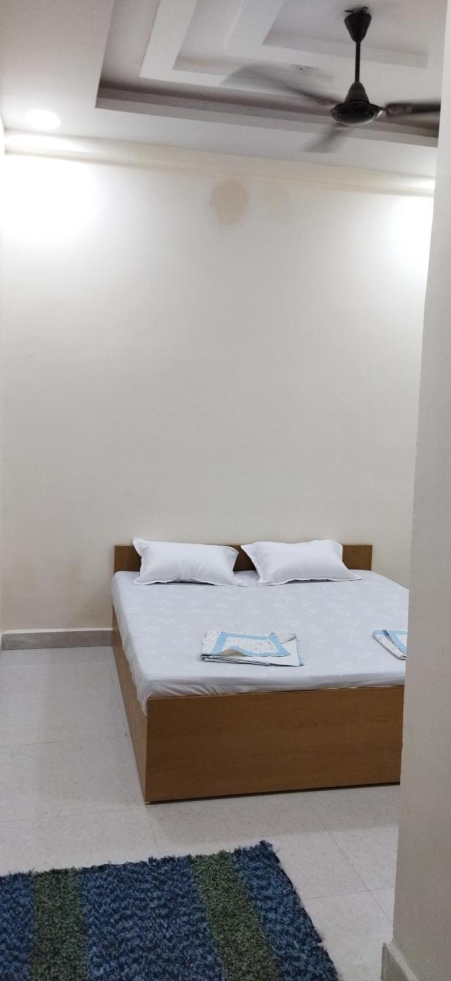 Shree Gajlaxmi Hotel Walking Distance From Mahakaleswar Ujjain Exterior photo